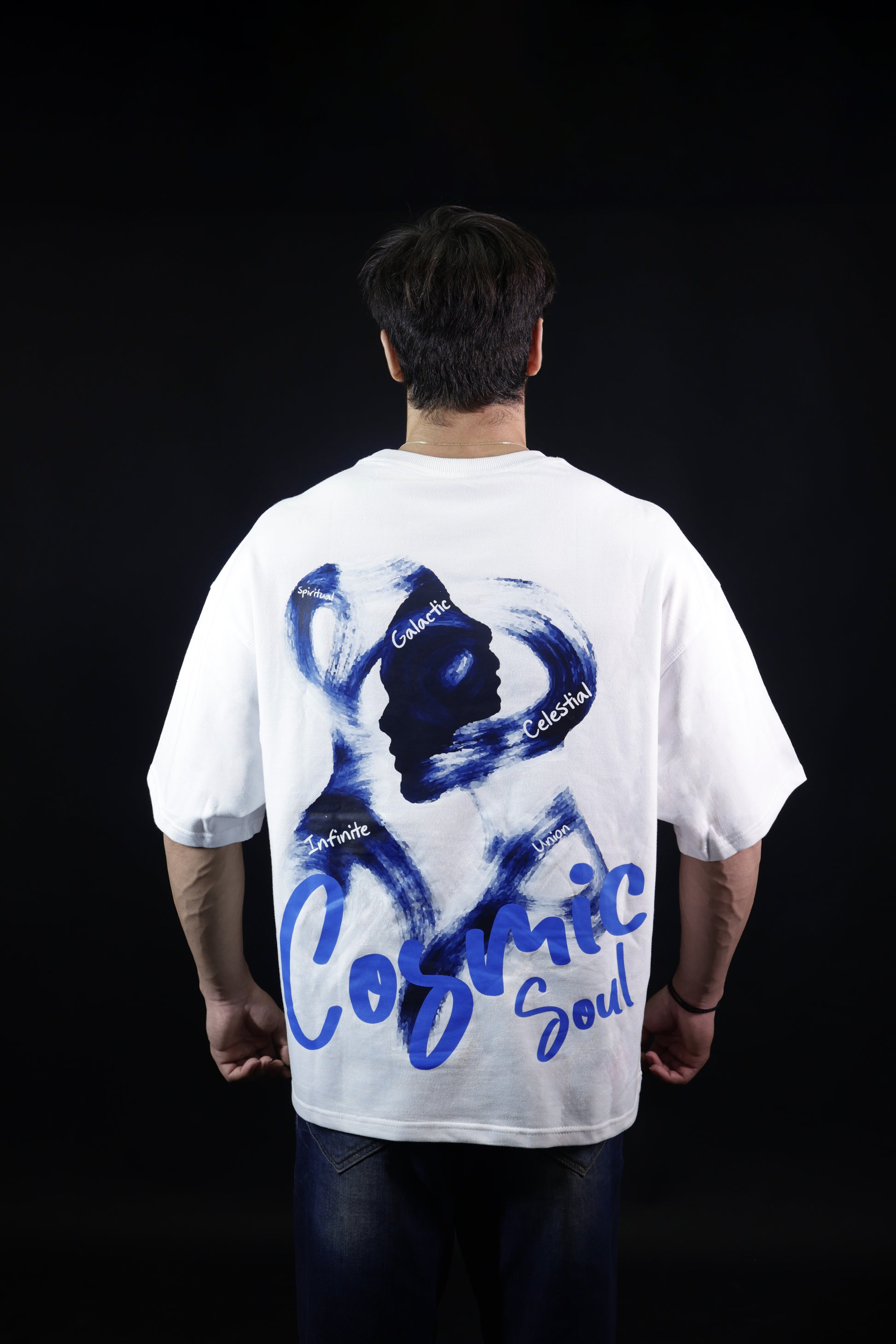 Cosmic Soul – White Oversized T-Shirt | NEVERSEEN®