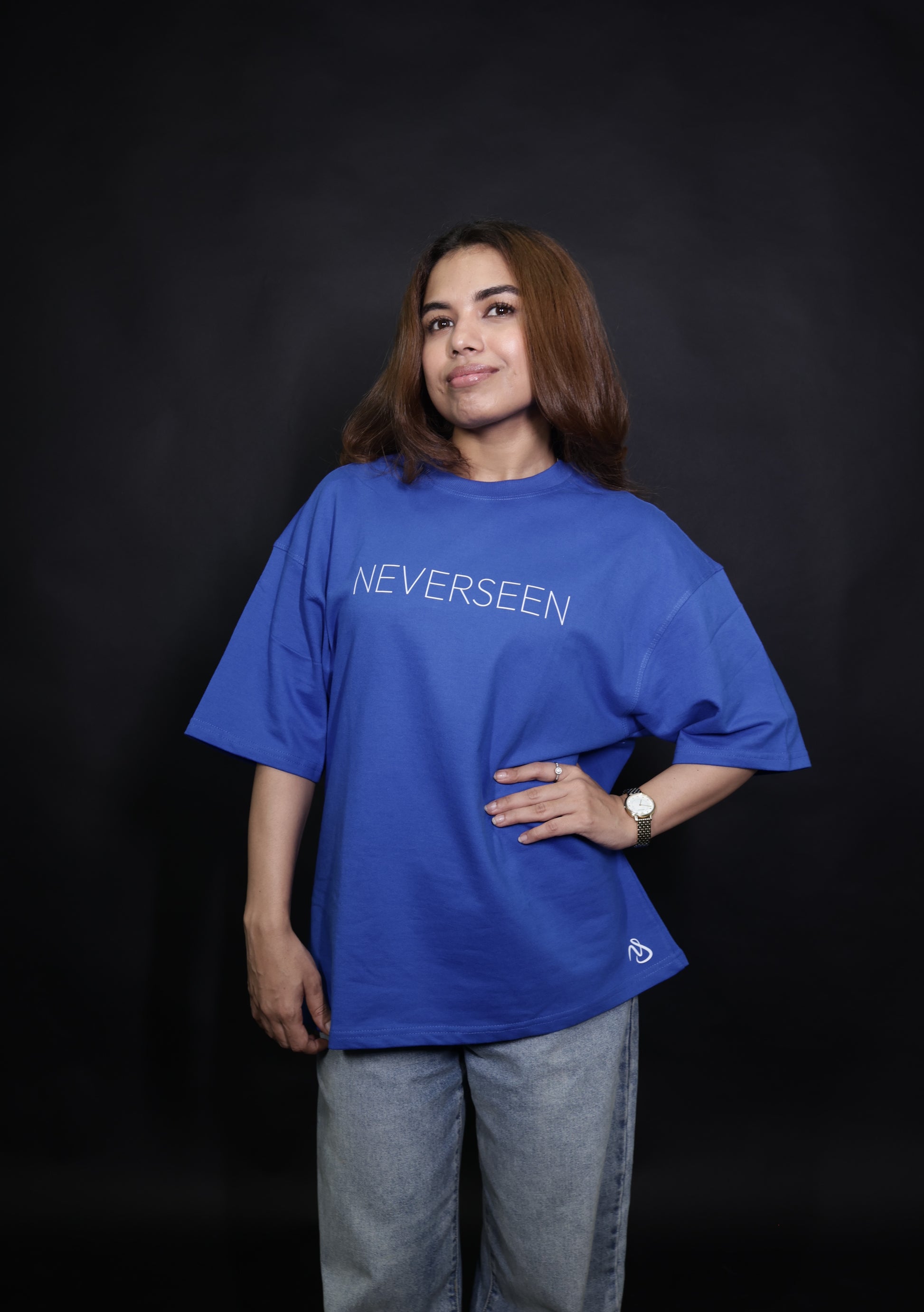 Unbothered Unaffected – Blue Oversized T-Shirt | NEVERSEEN®