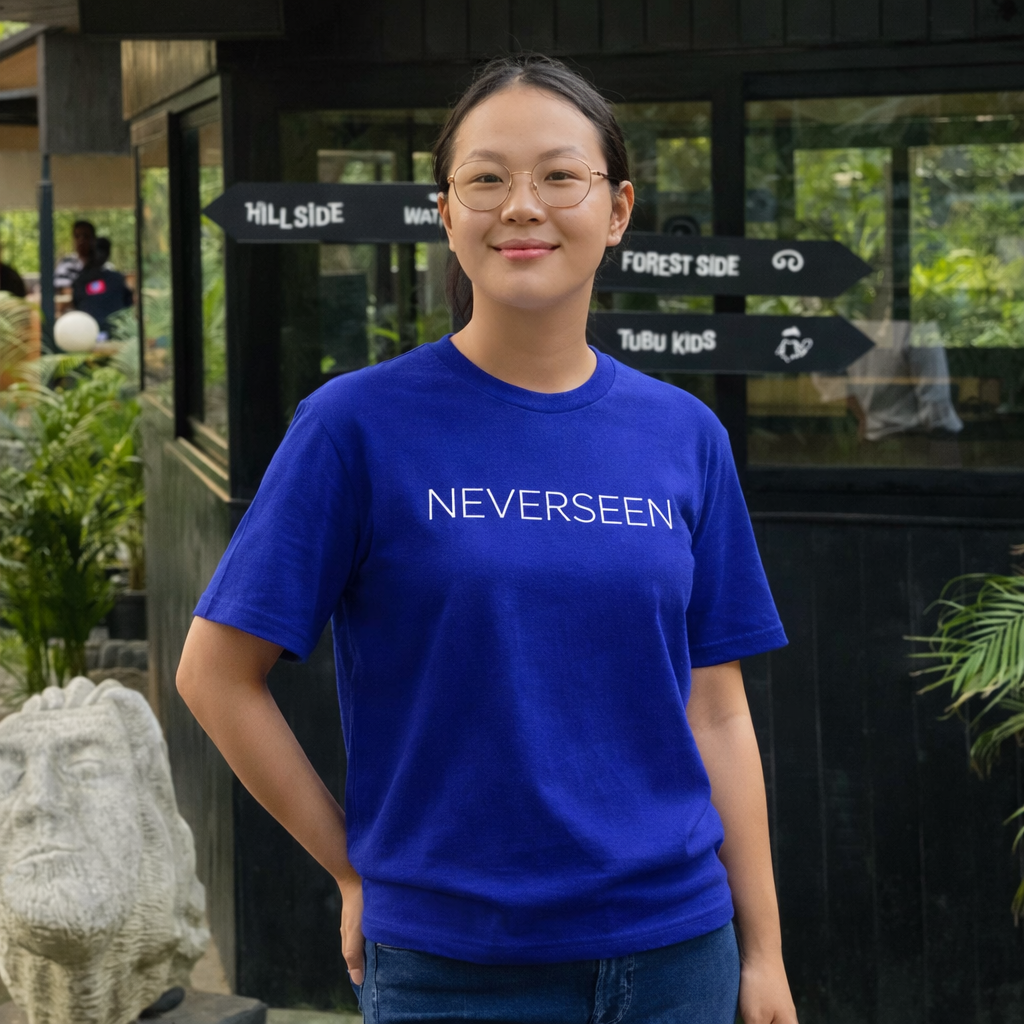 Unbothered Unaffected – Blue Oversized T-Shirt | NEVERSEEN®
