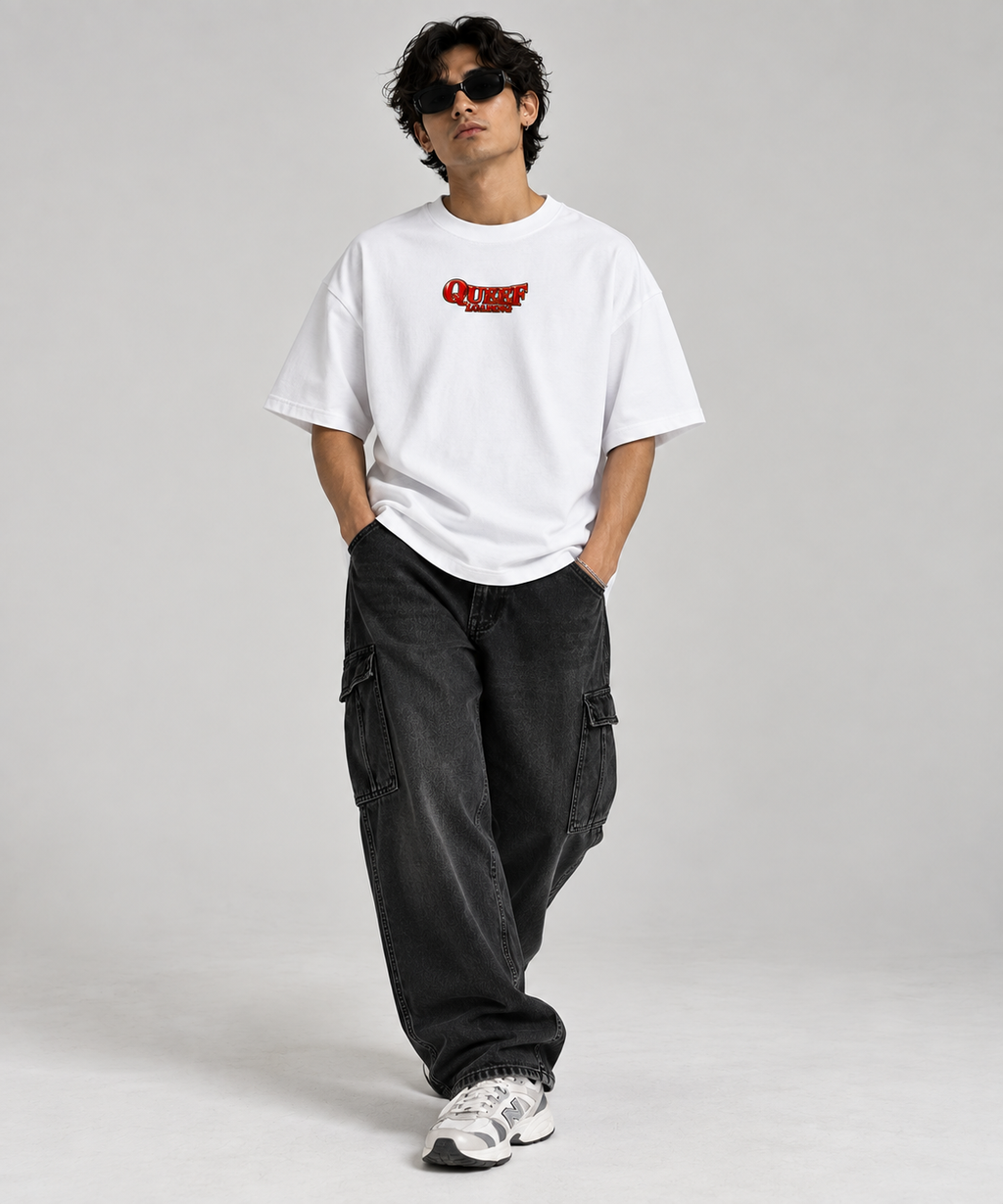 QUEEF LOADING Oversized White T-Shirt | NEVERSEEN
