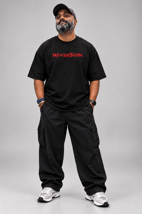 Black NEVERSEEN T-Shirt with Red Graphic | 260 GSM